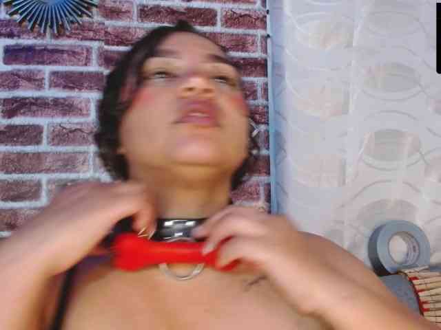 Leidy12 webcam