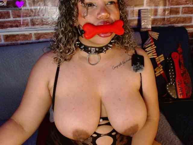 Leidy12 webcam