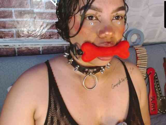 Leidy12 webcam