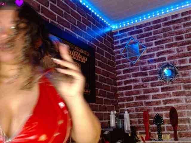 Leidy12 webcam