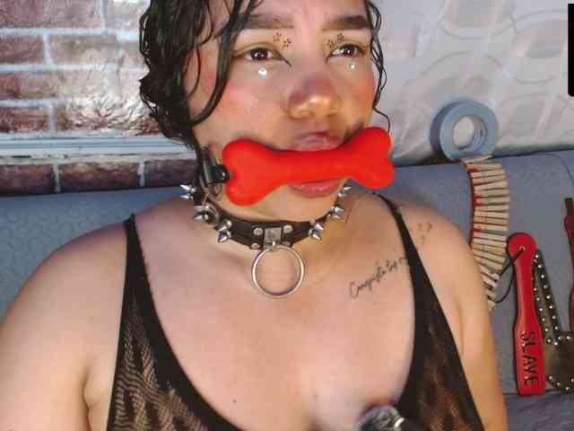 Leidy12 webcam