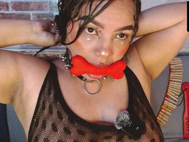 Leidy12 webcam