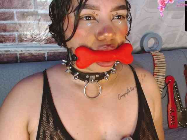 Leidy12 webcam