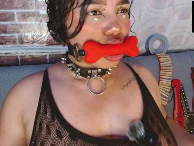 Leidy12 webcam