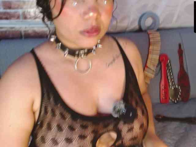 Leidy12 webcam