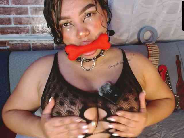 Leidy12 webcam
