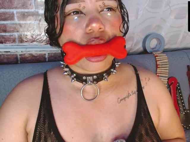 Leidy12 webcam