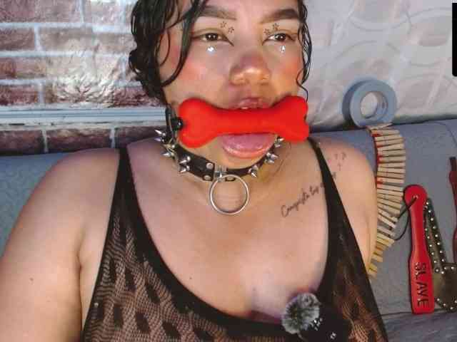 Leidy12 webcam