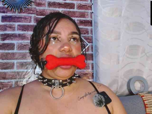 Leidy12 webcam