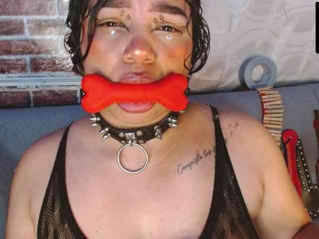 Leidy12 webcam