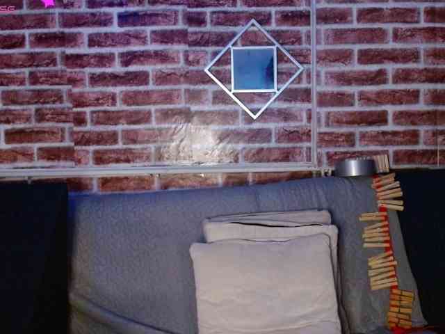 Leidy12 webcam