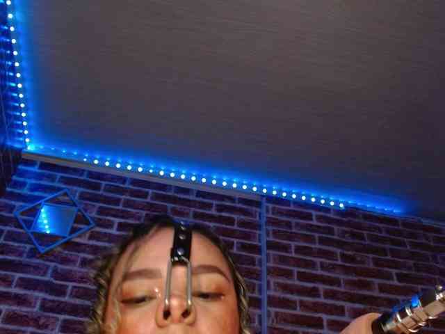 Leidy12 webcam