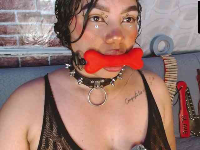 Leidy12 webcam