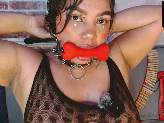 Leidy12 webcam