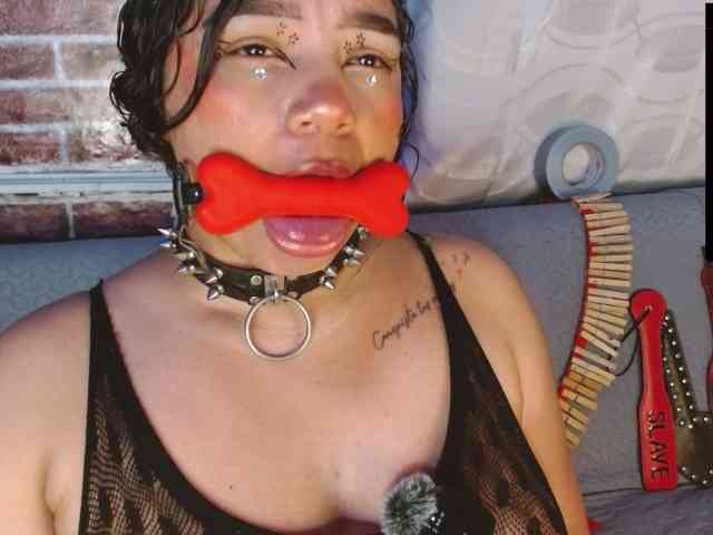 Leidy12 webcam
