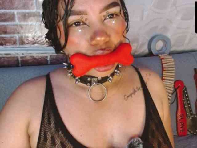 Leidy12 webcam