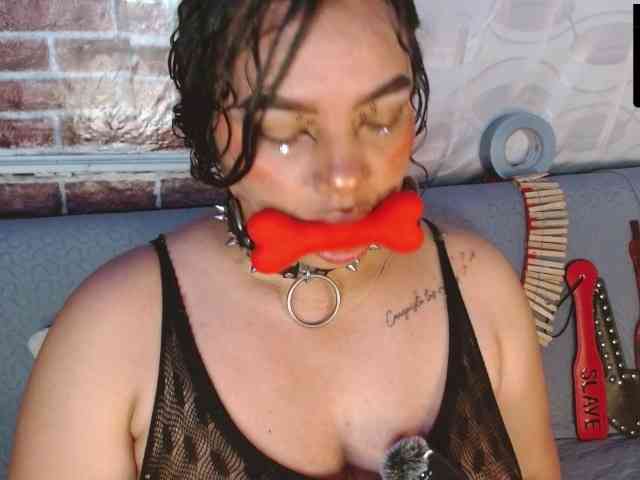 Leidy12 webcam