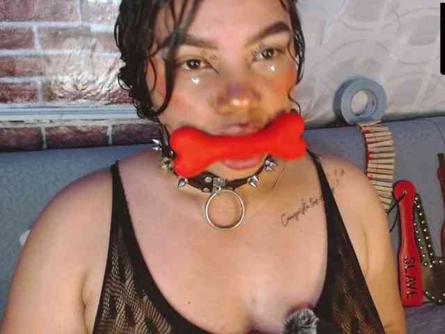 Leidy12 webcam