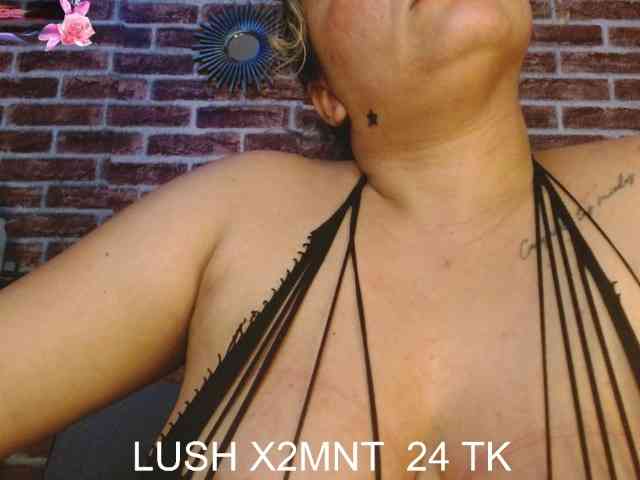 Leidy12 webcam
