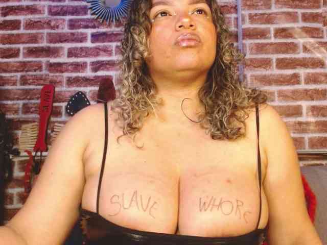 Leidy12 webcam