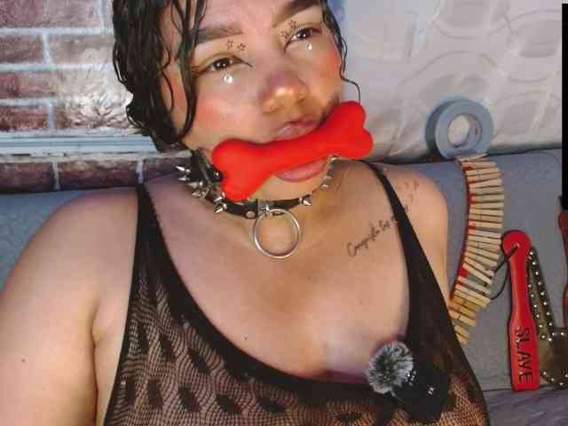 Leidy12 webcam