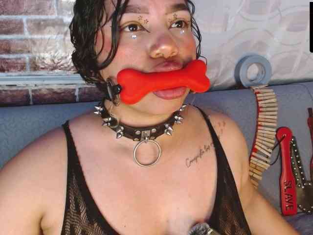 Leidy12 webcam