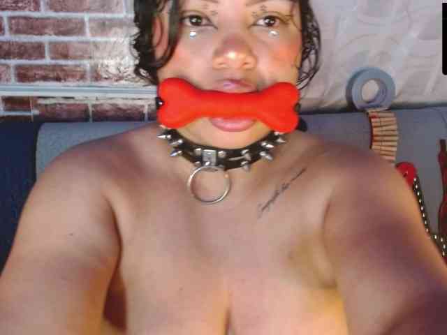 Leidy12 webcam