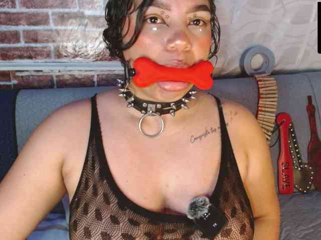 Leidy12 webcam