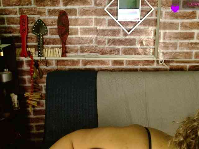 Leidy12 webcam