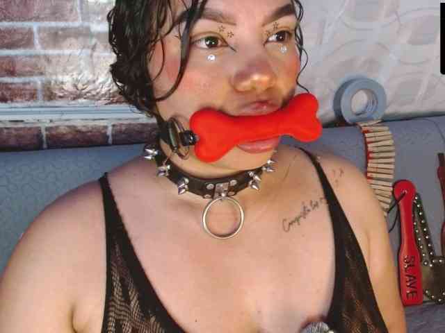 Leidy12 webcam