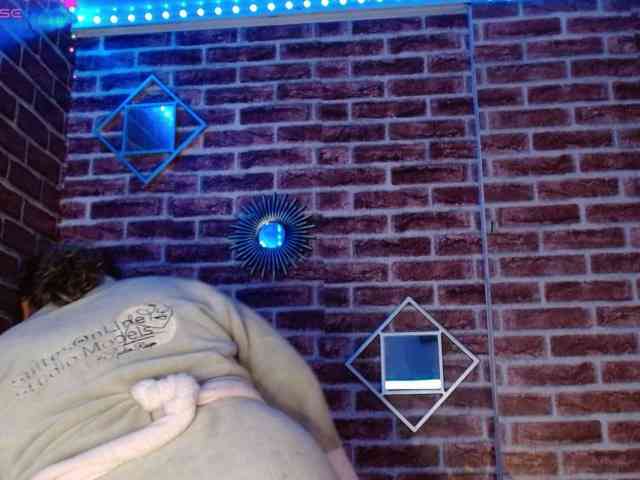 Leidy12 webcam