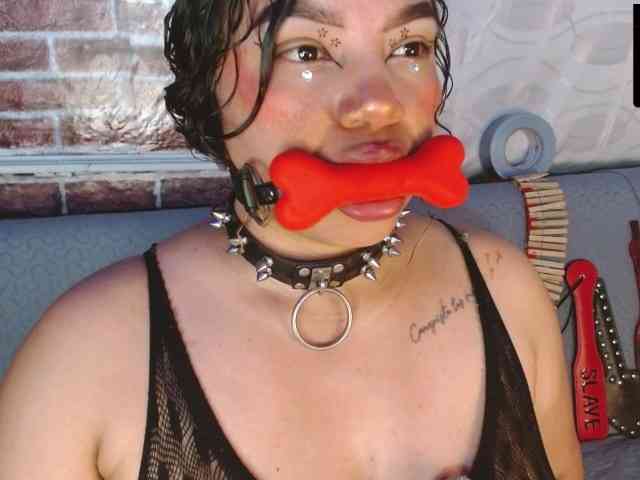 Leidy12 webcam