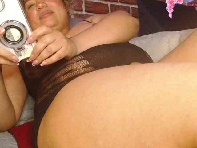 Leidy12 webcam