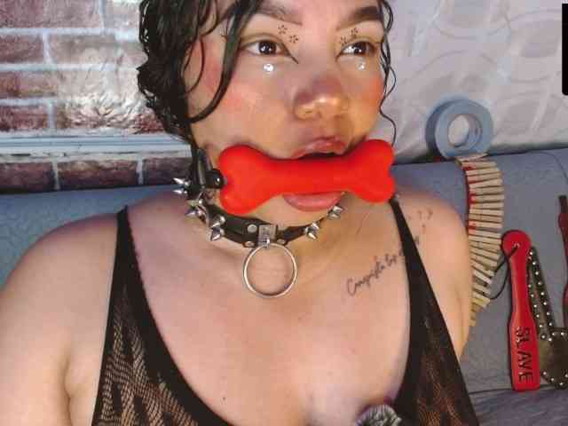 Leidy12 webcam