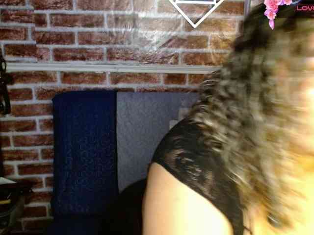 Leidy12 webcam