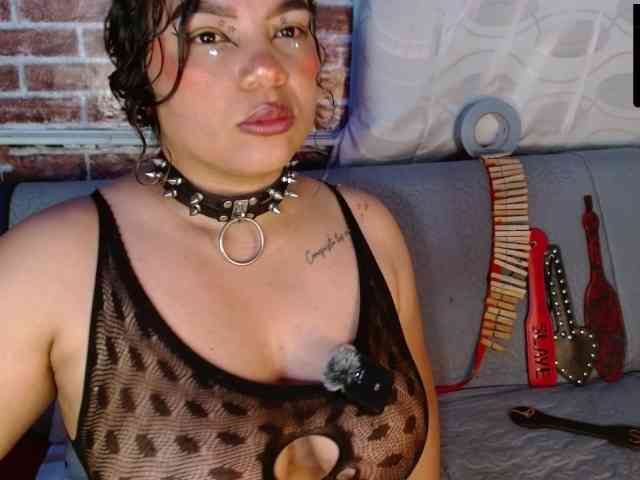 Leidy12 webcam