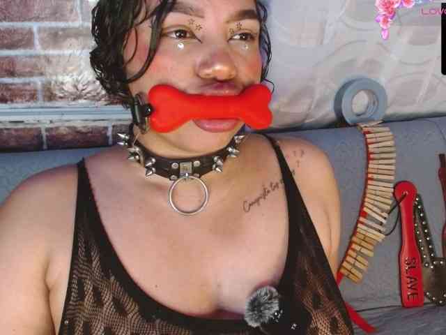 Leidy12 webcam