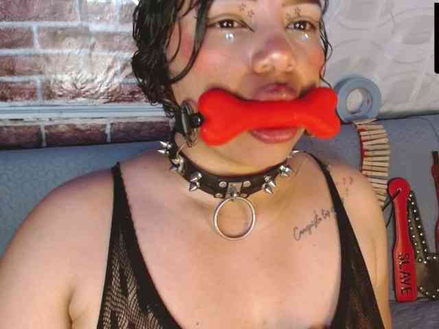 Leidy12 webcam
