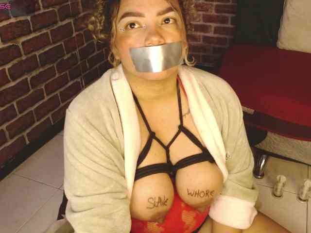 Leidy12 webcam