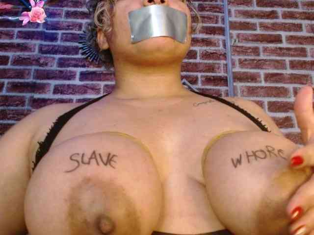 Leidy12 webcam
