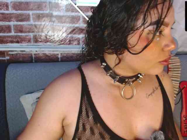 Leidy12 webcam