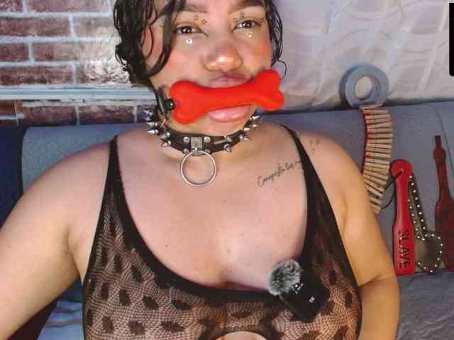 Leidy12 webcam