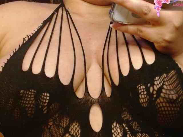 Leidy12 webcam