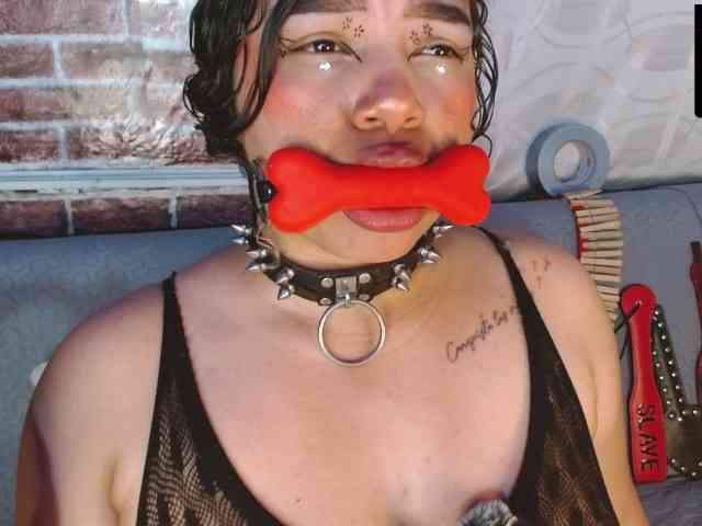 Leidy12 webcam