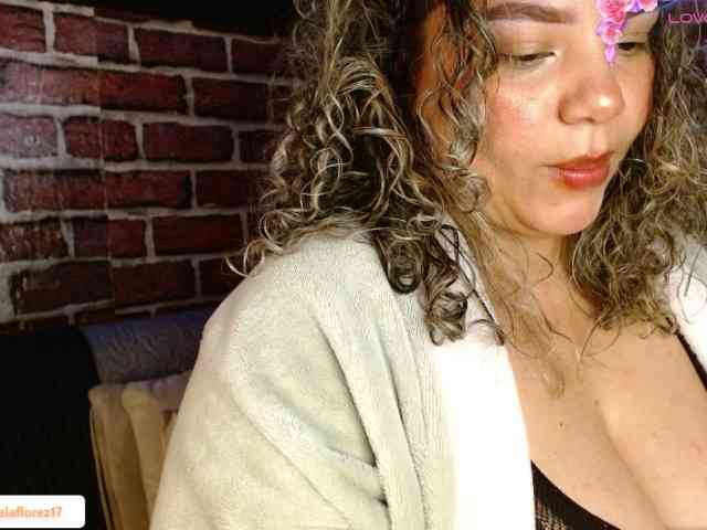 Leidy12 webcam