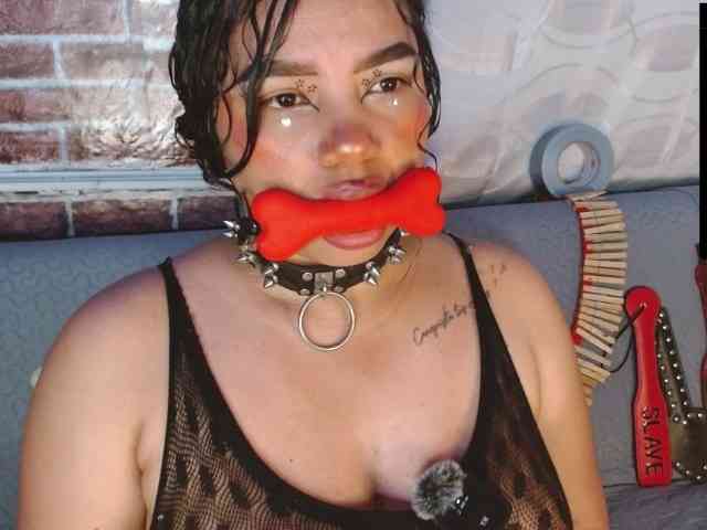 Leidy12 webcam
