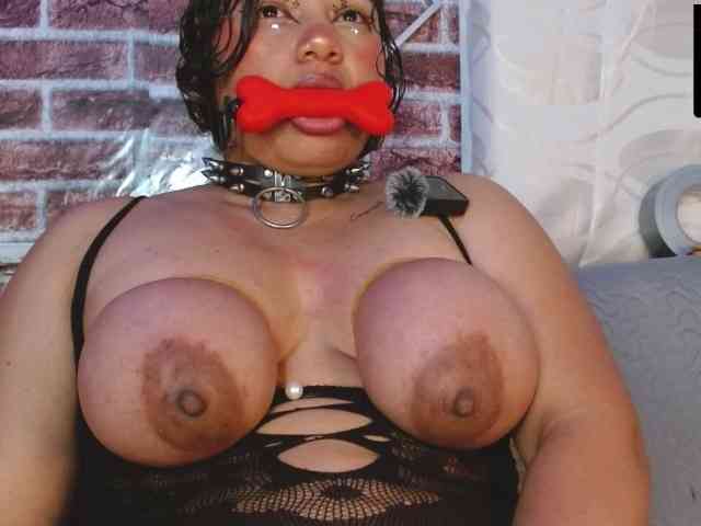 Leidy12 webcam