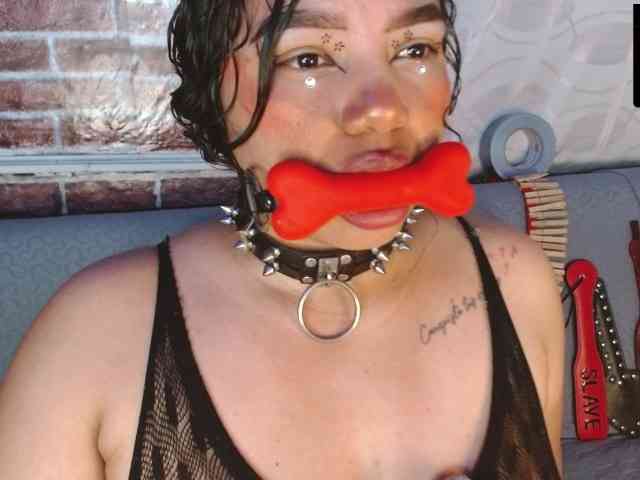 Leidy12 webcam