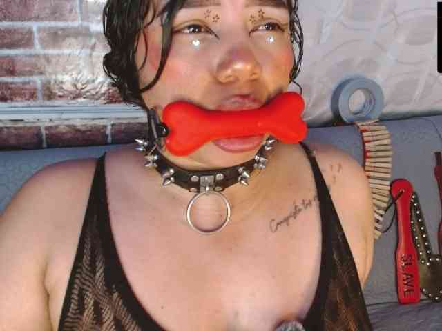 Leidy12 webcam