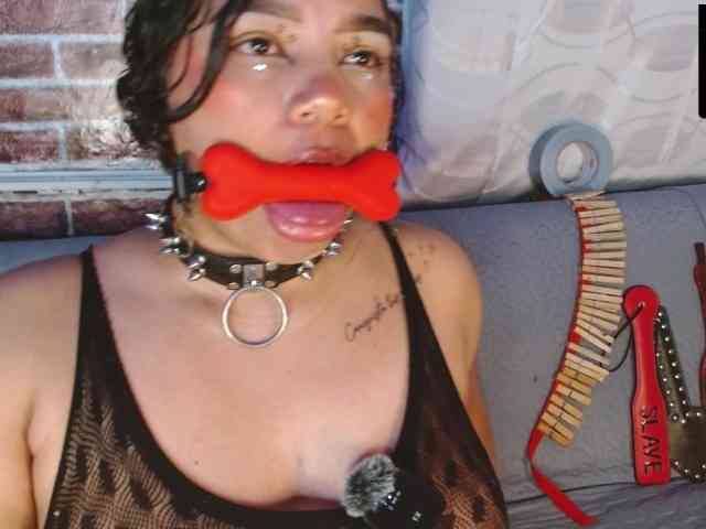 Leidy12 webcam